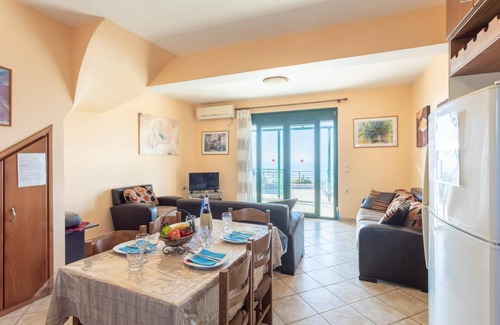 Mesovounia Villa | Villa Valio - Two Bedroom Villa, Sleeps 6