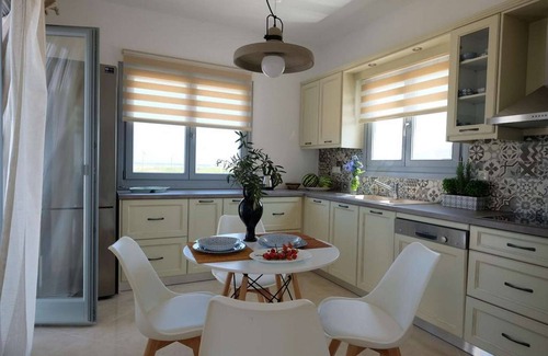 Mikri Vigla Villa | Villa Vaya: Luxurious Cycladic Retreat Near Naxos Town