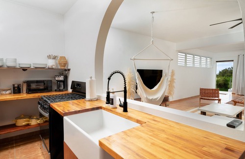Rincon House | Villa Ventosa- King Beds, Pool Oasis, 5 min to town square