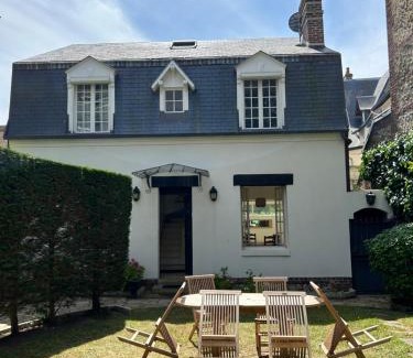 Deauville City Centre Villa | Villa Victor Hugo