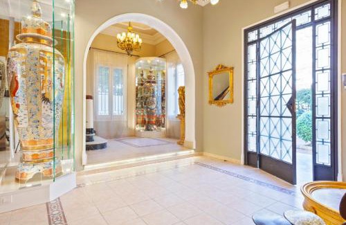 La Font d'en Fargues Villa | Villa Victoria Barcelona