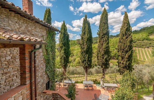 Gaiole in Chianti Villa | Villa Vigneto Estate