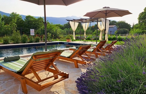 Cove Tri Zala (Zrnovo) House | Villa Vinka (11097-K1) - Kozica (Vrgorac)