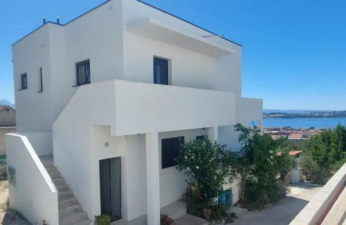 Kastel Sucurac Apartment | Villa Vinka