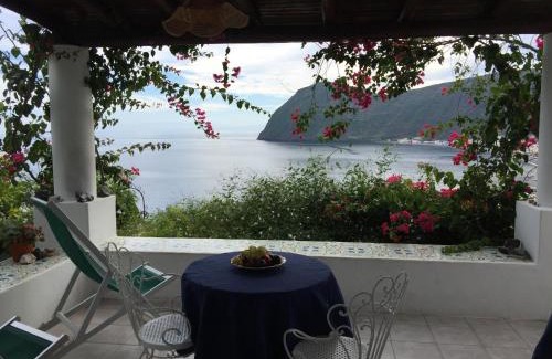 Canneto Apartment | Villa Vista Mare Mela