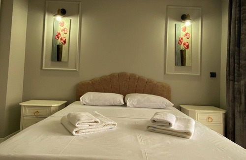 Sapanca Villa | Villa w Pool and Garden 5 min to Sapanca Lake