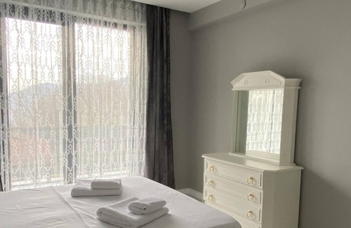 Sapanca Villa | Villa w Pool and Garden 5 min to Sapanca Lake