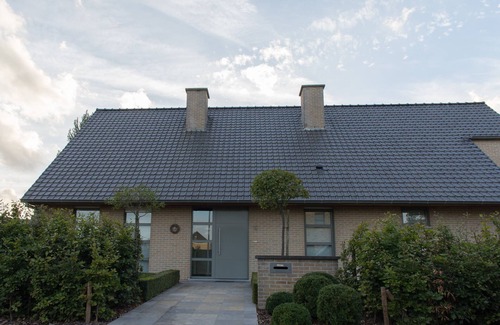 Poelkapelle Villa | "villa Westhoek", Spacious & Stylish 4 Bedroom Villa for 8 People Near Ypres