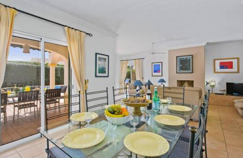 Branqueira Villa | Villa White Sands - Private Oasis, Heated Pool, Beaches & Strip Nearby