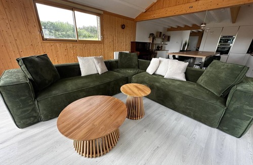 Villeneuve-en-Retz Villa | villa with 4 bedrooms, 2 bathrooms and private swimming pool
