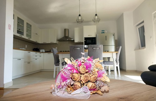 Podgora Villa | Villa with heated pool, sea view - a few minutes from the beach