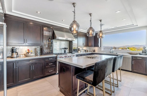 Studio City House | Villa with Incredible views!