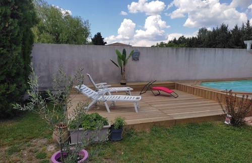 Rochefort-du-Gard House | Villa with pool
