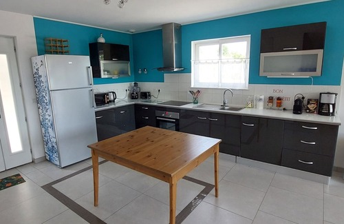 Joyeuse Villa | Villa with pool, 10 persons, fully equipped with calm, clear view