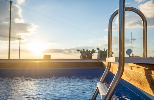 Anacapri Villa | Villa with pool and gym just steps from the beach!