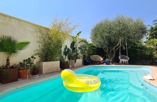 Aujargues Villa | Villa with pool between Nimes and Montpellier