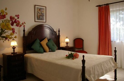 Porches Villa | Villa with pool for up to 7 people 3 km from the beach