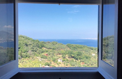 Camogli Villa | Villa with pool, garden and stunning sea view between Portofino and Camogli