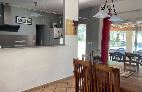 Montarnaud House | Villa with pool near sea and river