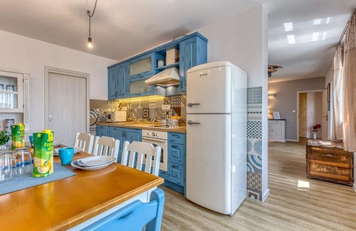 Hreljin House | Villa with pool, terrace, barbecue, children's playground, sauna and gym