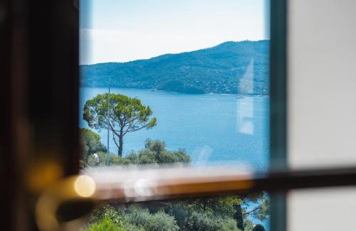 Zoagli Villa | Villa with Pool - Unique Sea View - Free Parking
