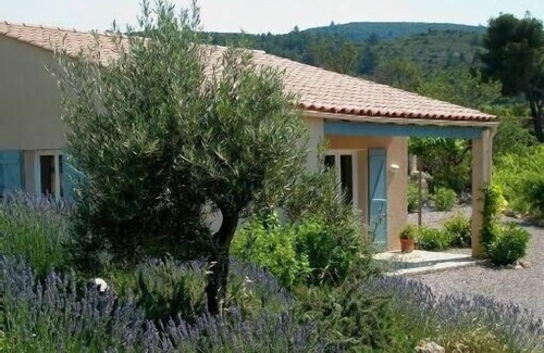 Coustouge Villa | Villa with private heated pool , in the vineyard, 25 km away from the sea