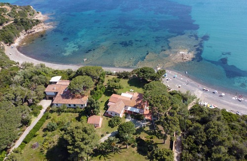 Capoliveri Villa | Villa with private access to the sea