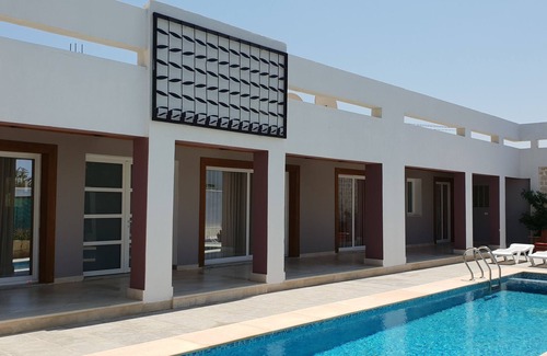 Bouficha Villa | Villa with private pool 2