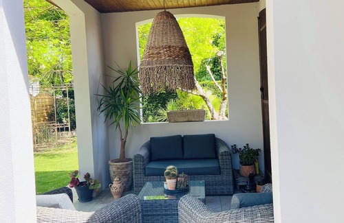 Breuillet Villa | Villa with swimming pool