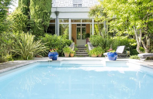 Saint Seurin - Fondaudege Villa | Villa with swimming pool Bordeaux center, quiet garden, air-conditioned