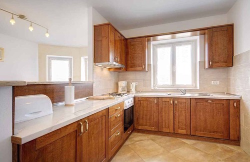 Gajana Villa | Villa with swimming pool and sun terrace
