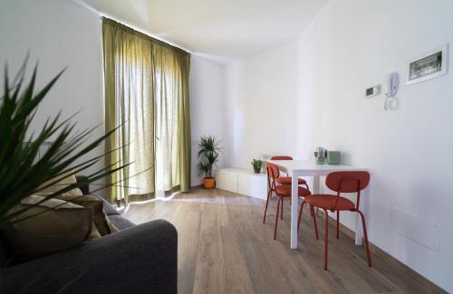 Bergamo Apartment | Villa Zina - Apt Giallo - 10 min from city centre and airport
