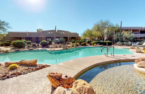 Carefree Apartment | Village at Carefree