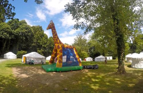 Plessix-Balisson Other | Village de Yourtes