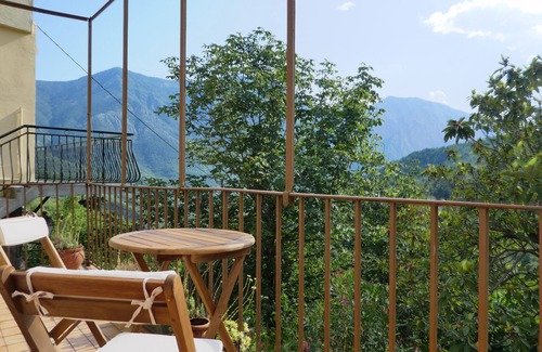 Massoins House | Village house in the mountains, calm, in a picturesque landscape