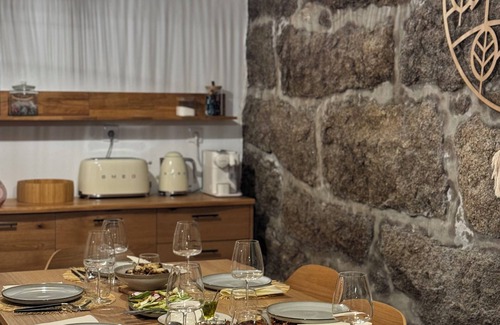 Fuinhas House | Village House