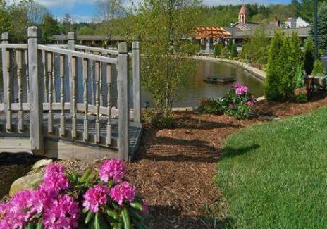 Blowing Rock Hotel | Village Inn - Blowing Rock