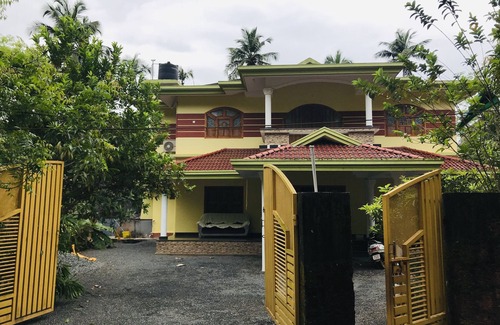Thalassery House | Village life and homely food