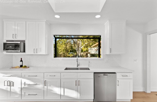 Hatton Fields House | Village-n-Sea: Newly remodeled 4 bed 3 bath close to town and beach