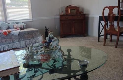 The Villages House | Village Of Country Club Hills COUPLES ONLY