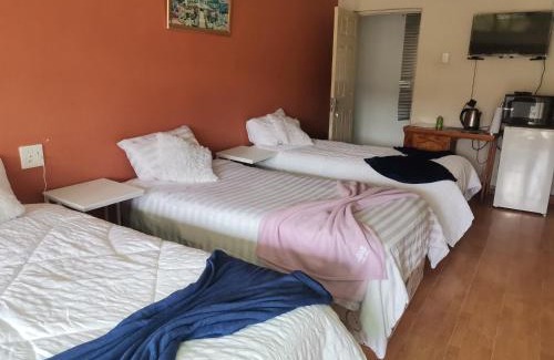 Amahlathi House | Village Stay Ngcamngeni