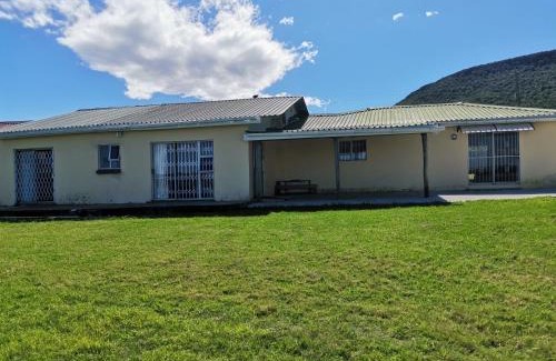 Amahlathi House | Village Stay Ngcamngeni