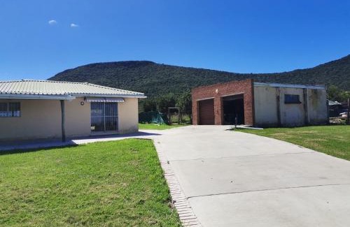 Amahlathi House | Village Stay Ngcamngeni