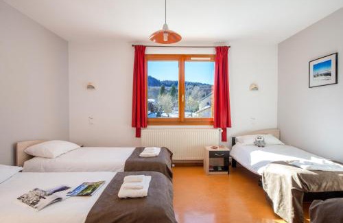 Cerniebaud Hotel | Village vacances Chalet de la Haute-Joux