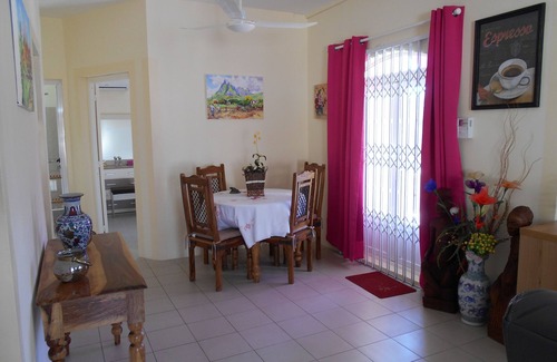 Pointe aux Canonniers Apartment | Villakapy (Ideal for families)