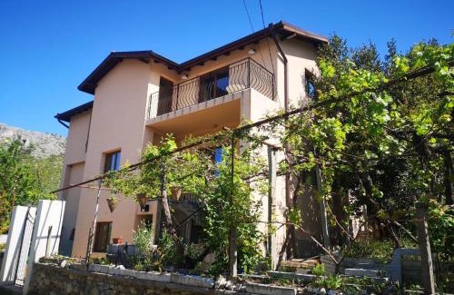 Popina Luka Apartment | VillaPo