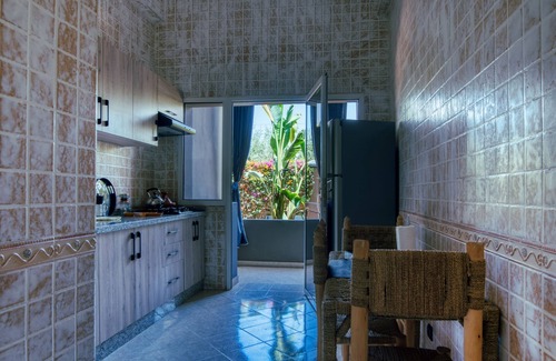 Tassoultante Apartment | Villas 95 Appart'Hôtel