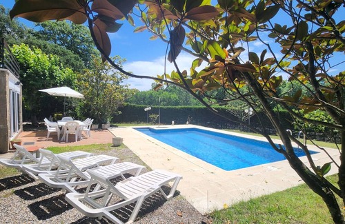Can Carbonell House | VILLAS COSETTE/¡Descubre Villa Martina, tu oasis perfecto en la Costa Brava! Fabulosa piscina y zona de Barbacoa!