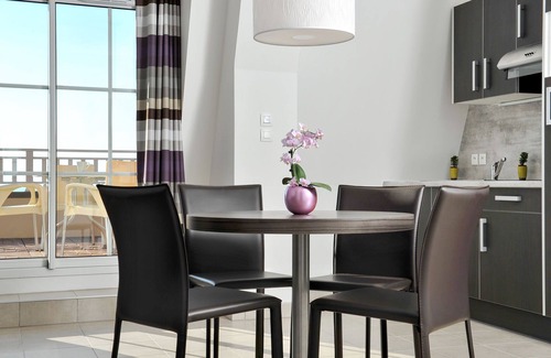 Pleneuf-Val-Andre Apartment | Villas du Spa by Interhome