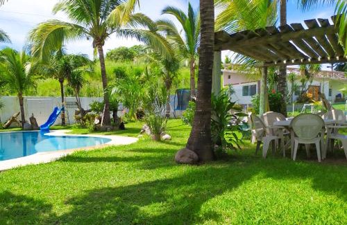 Anton Lizardo Villa | Villas Montserrat Wellness Center